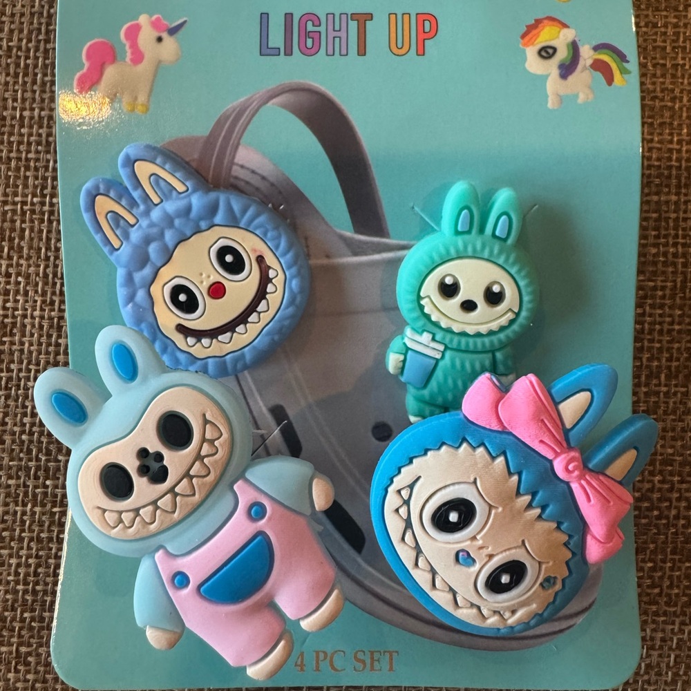 Monster Light-Up Croc Charms – 4 Piece Set